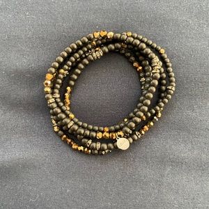 Stella & Dot Odeon Black & Gold stretch bracelets